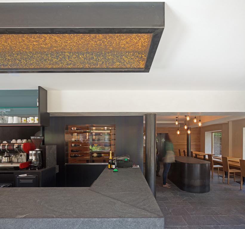 Hotel Silvana Сельва-ди-Валь-Гардена Экстерьер фото