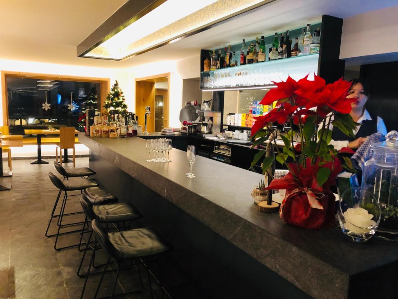 Hotel Silvana Сельва-ди-Валь-Гардена Экстерьер фото